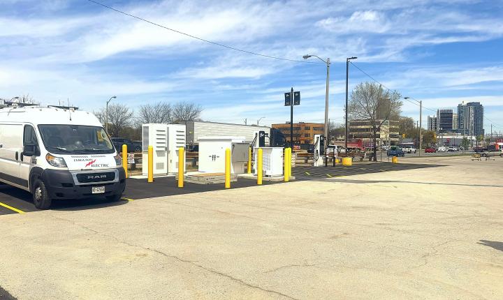 ELECTRIC VEHICLE CHARGE STATION- TORONTO, ONTARIO