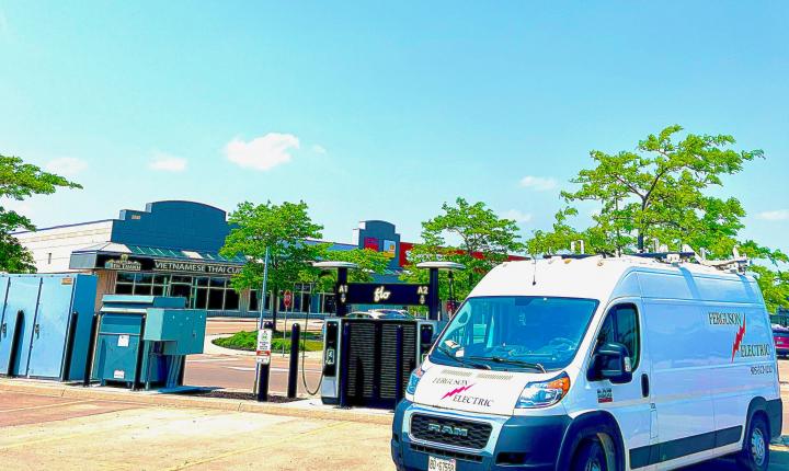 ELECTRIC VEHICLE CHARGE STATION- BURLINGTON, ONTARIO